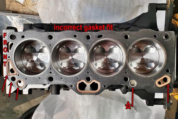 Gasket_alignment_OEM_-_bad_annoted.jpg