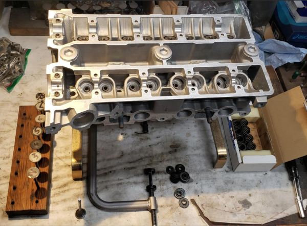 assembling_with_Toda_springs.jpg