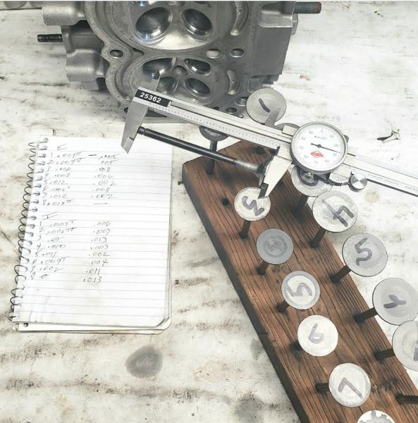 measuring_valve_tip_heights.jpg